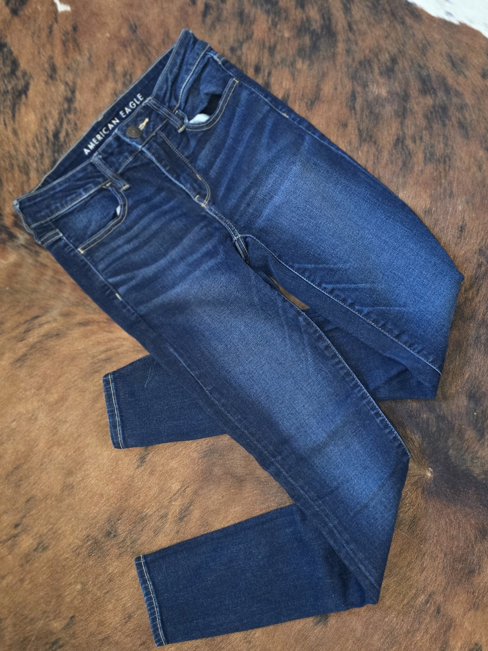 *American Eagle Outfitters 4 Long Women’s Dark Blue Skinny Jeans